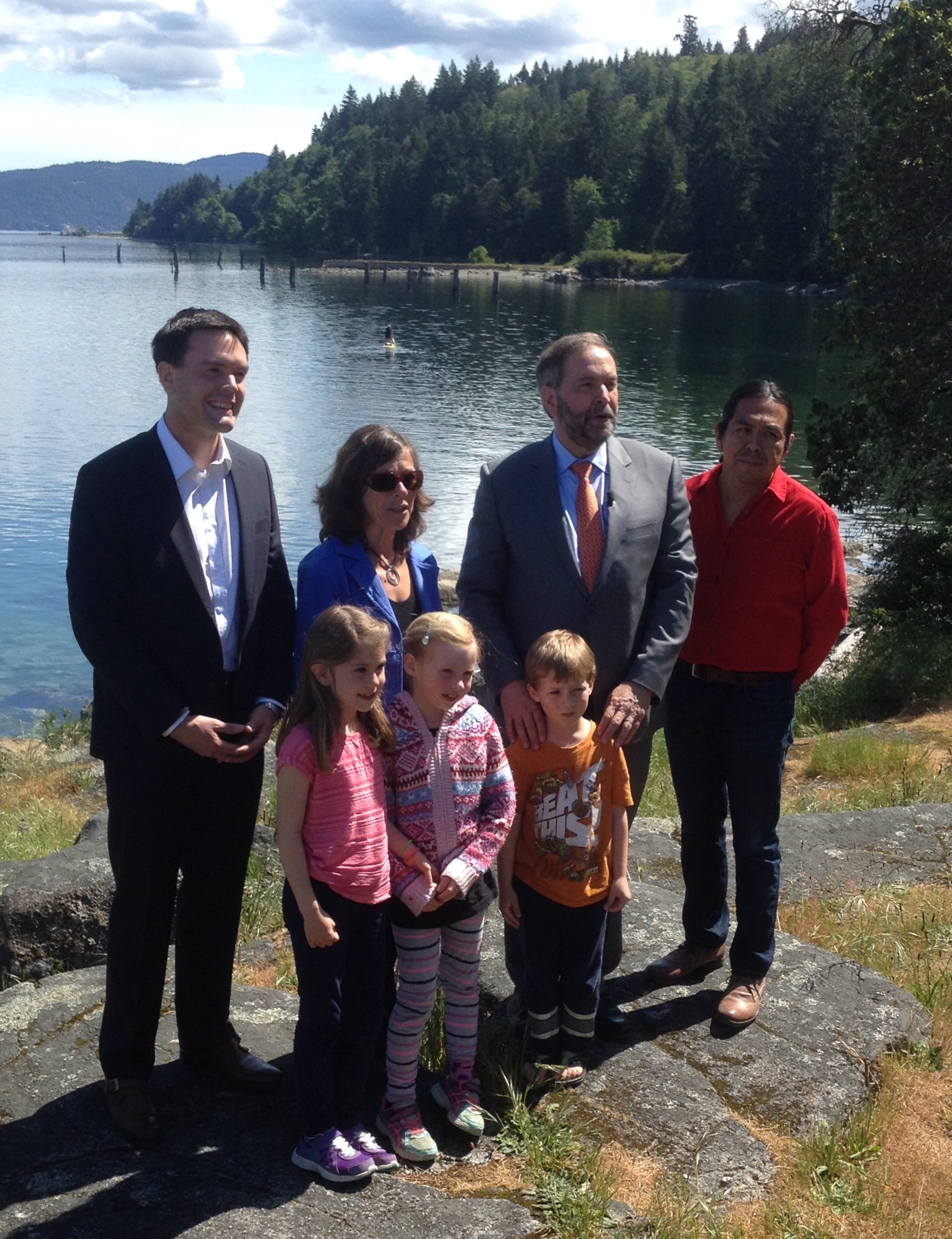 Derelicts, soil dumping on the agenda as NDP’s Mulcair makes another visit to the Island