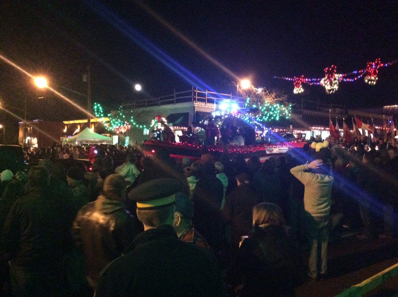 Ladysmith’s Festival of Lights lights up Cowichan Valley