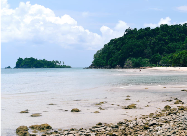 Beach advisory at Ganges