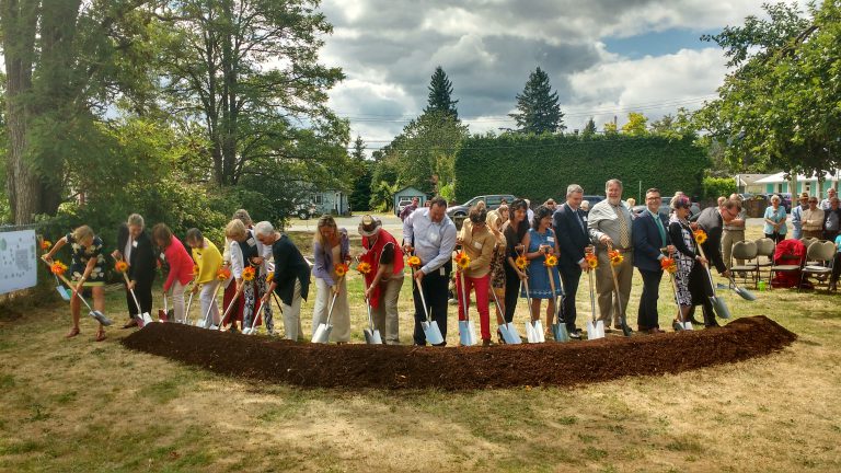Hundreds Attend Hospice House Sod-Turning