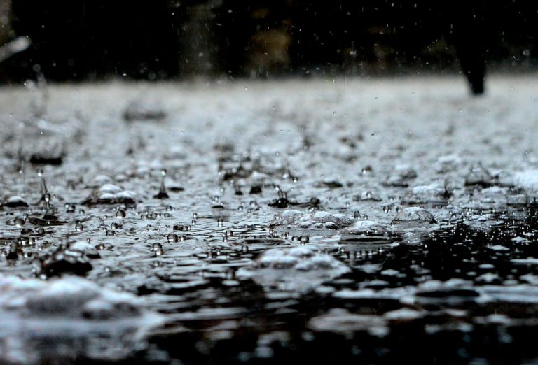 Summer storm to soak island, coast: Environment Canada