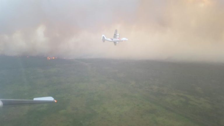 Coulson Aviation Tanker Crashes Fighting Fires in Australia