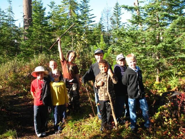 Federation of B.C Woodlot Association encouraging kids to create during COVID-19