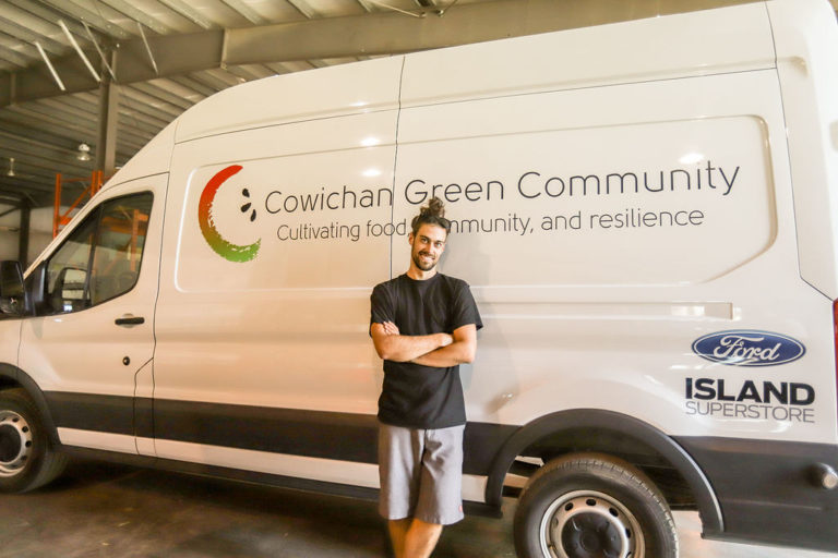 Cow-op Receives Funding to Increase Contact-less Deliveries