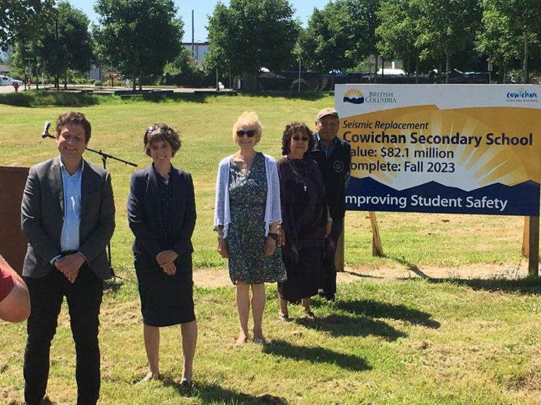 Sign Unveiled, Commemorating New High School