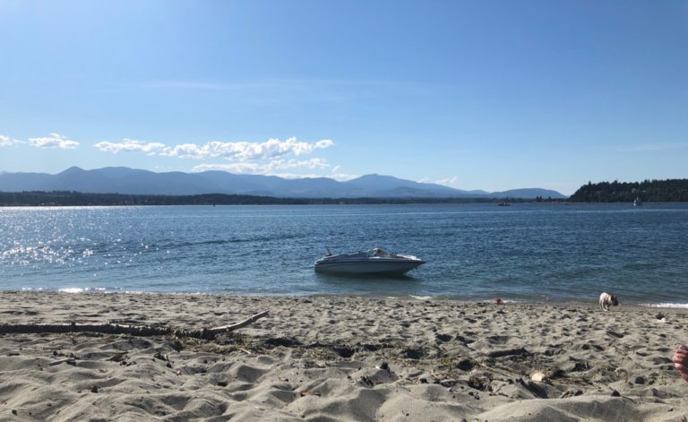 Heat records tumble, Environment Canada issue smoky skies bulletin