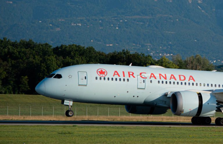 COVID-19 Exposure Alert for Air Canada Flight to Victoria