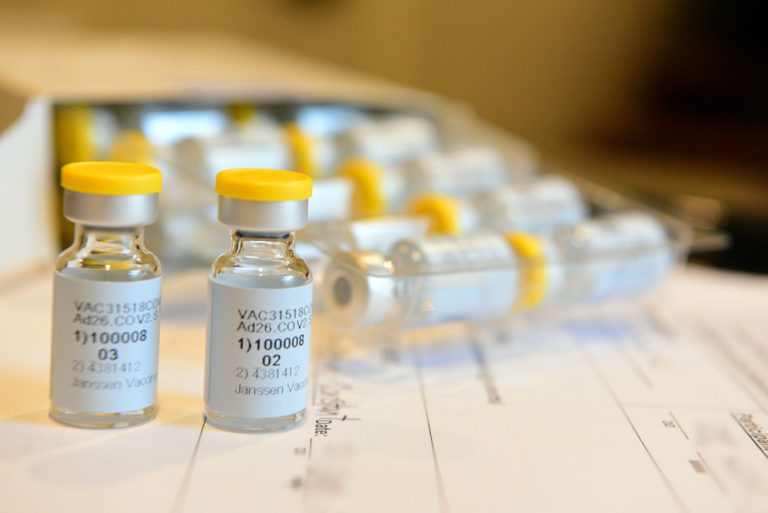 NACI recommends J&J COVID-19 vaccine for 30+