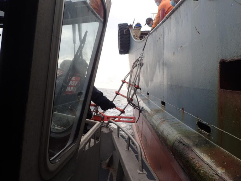 Canadian, US, and South Korean Fisheries Officers Target Unregulated Fishing