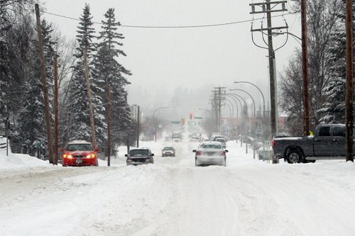 Heavy snowfall cancels Cowichan Valley transit