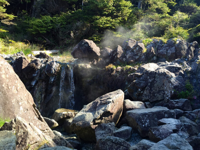 10 Out-Of-The-Way Hot Springs