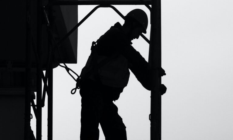 Construction Industry Outreach Helps Workers Deal with Substance Abuse