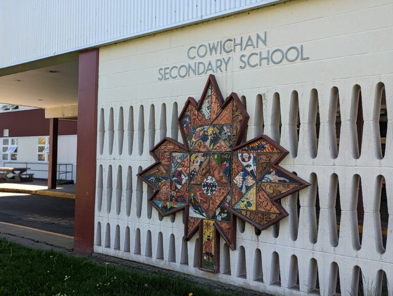 UPDATED: Firearm report at Cowichan high school false, students admit fault