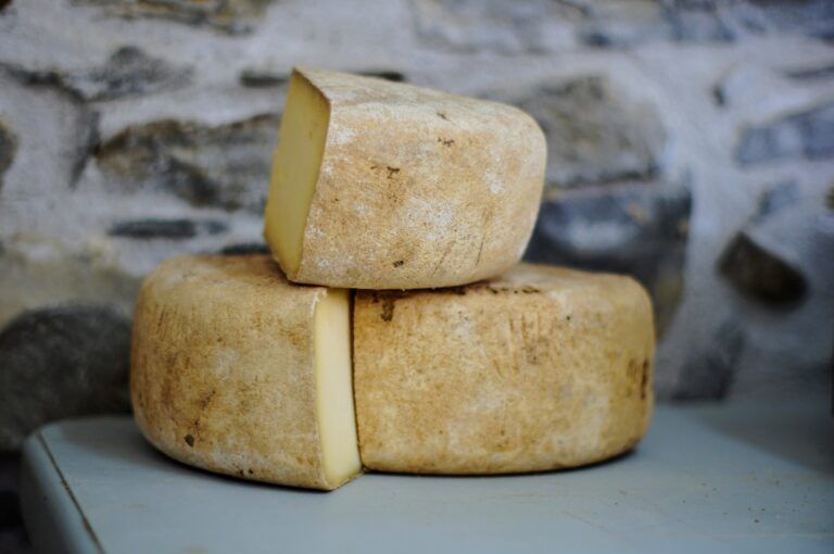 Nanaimo woman takes home the cheese after a ‘crazy’ 24 hours