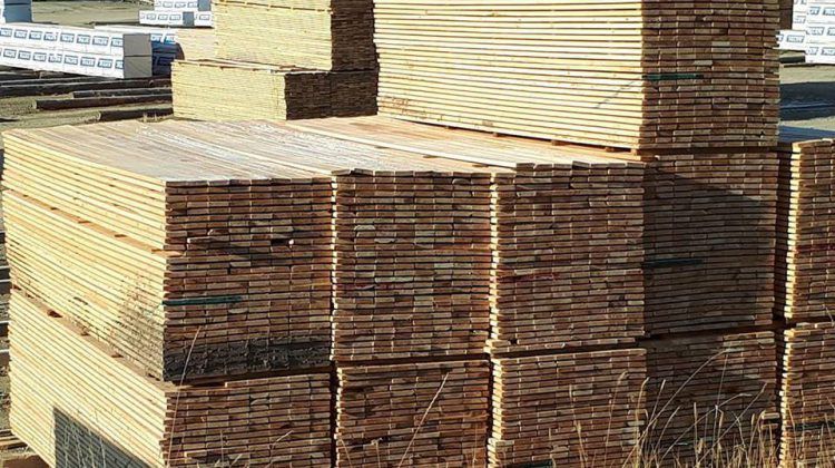 Duties and tariffs on BC lumber jeopardize relations with California, BC minister of forests 