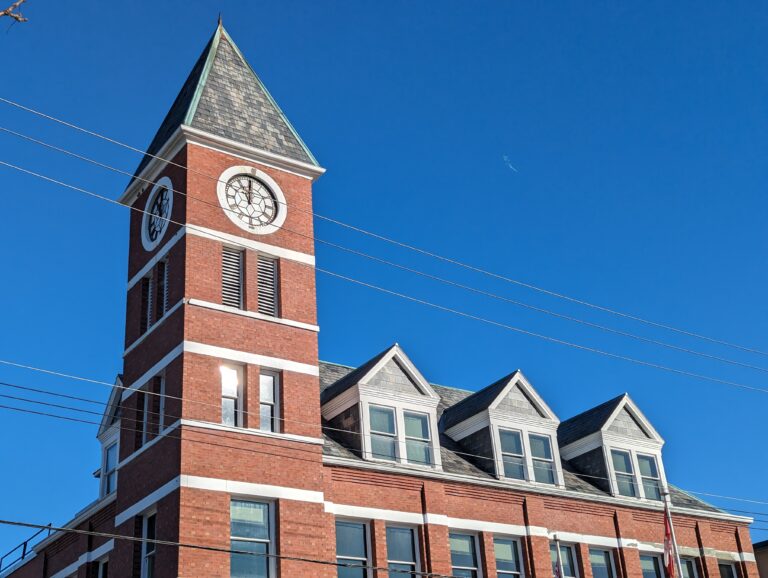 Proposed bylaw changes could bring more living spaces and parking, City of Duncan