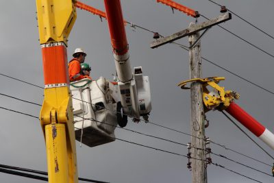 BC Hydro says more power outages possible with heavy snow, freezing rain in forecast