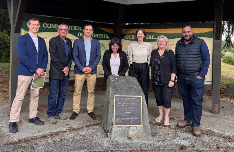 Local governments discuss the future in the forestry sector on Vancouver Island 